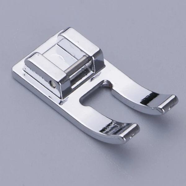 Marque Generique Machine à Coudre Tige Basse Bout Ouvert Broderie Pied-de-biche 8mm 1