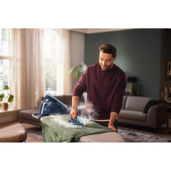 Philips PSG7030/20 Steam Ironing Station 8